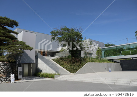 與信州善光寺相鄰的城山公園 與信州善光寺相鄰的城山公園 90478619