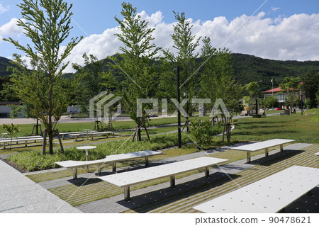 與信州善光寺相鄰的城山公園 與信州善光寺相鄰的城山公園 90478621