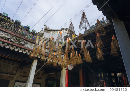 Spiral Incense at Thien Hau Temple in Ho Chi Minh City, Vietnam 90481510