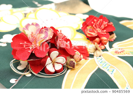 Pure silk furisode and hair ornaments Pure silk furisode and hair ornaments 90485569
