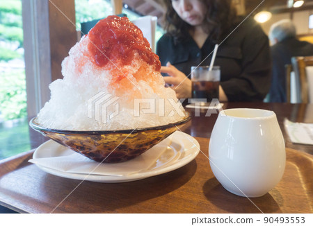 Strawberry shaved ice cafe Strawberry shaved ice cafe 90493553