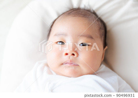 Drooling baby 1 month old 90496931