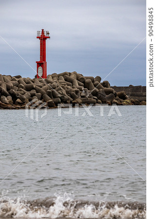 茨城縣日立市川戶港的燈塔 90498845