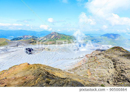 The area of Mt. Aso in early summer seen from Mt. Nakadake, Aso City, Kumamoto Prefecture The area of Mt. Aso in early summer seen from Mt. Nakadake, Aso City, Kumamoto Prefecture 90500864