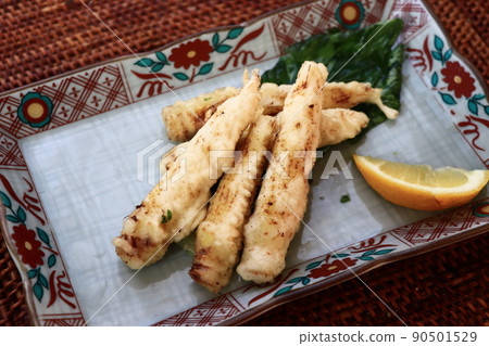 Early summer vegetables (young corn tempura) Early summer vegetables (young corn tempura) 90501529
