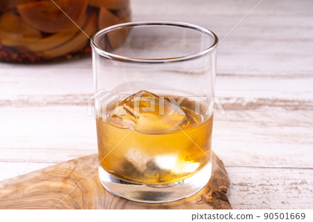 On the rocks of quince liquor On the rocks of quince liquor 90501669