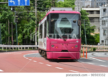 <Tokyo> Toden-Arakawa Line near Asukayama 90503332