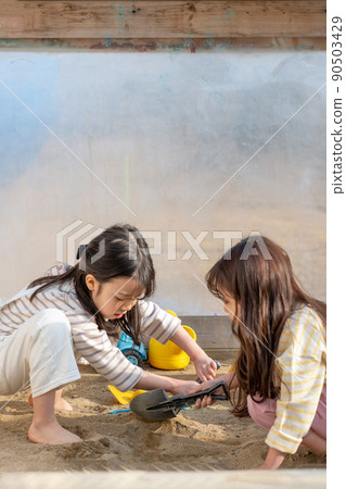 兒童生活方式沙盤遊戲情感五感觸覺 90503429