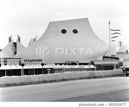 <Osaka> Osaka Expo, Gas Pavilion (World of Laughter) 90503677
