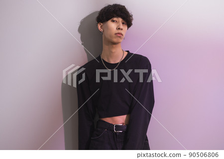Young man beauty portrait 90506806