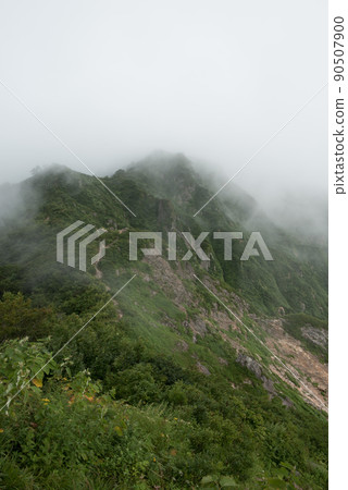 福島縣喜多方市日本百座名山之夏 飯出山三國小屋和地藏山之間的健嶺山路 福島縣喜多方市日本百座名山之夏 飯出山三國小屋和地藏山之間的健嶺山路 90507900