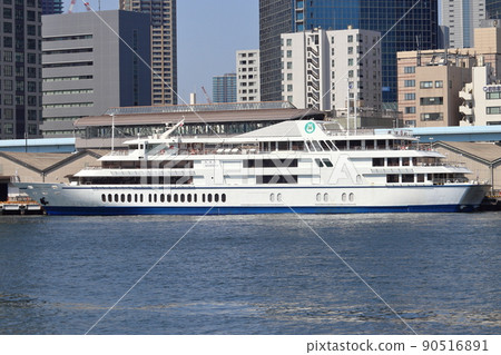 Takeshiba pier cruise ship Takeshiba pier cruise ship 90516891