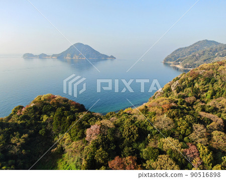 From the sky above the village of Amegenda at the tip of Yashiro Island 90516898