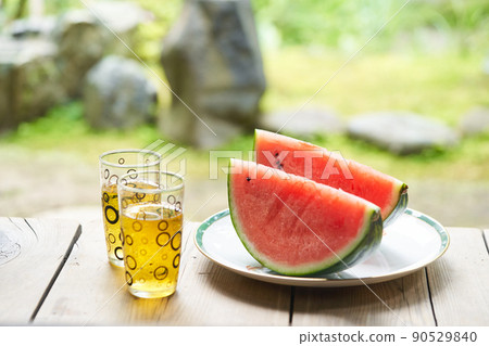 切西瓜和涼茶 90529840