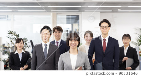 People working in the office 90531646