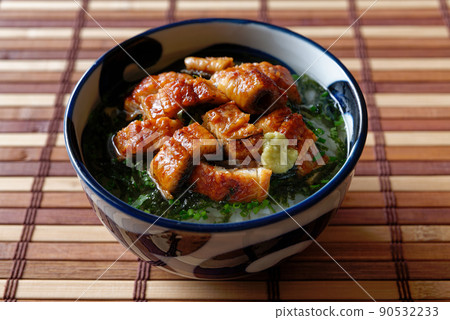 尤娜茶泡 90532233