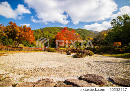 Autumn Shinshu Ueda Autumn leaves Shioda Plain (Kamakura, Shinshu) Chuzenji Temple 90532317