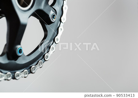 Bicycle crank system with chain close-up, mechanism for repair 90533413