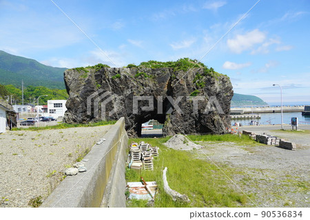 Anaiwa in Fuyushima, Samani Town 90536834