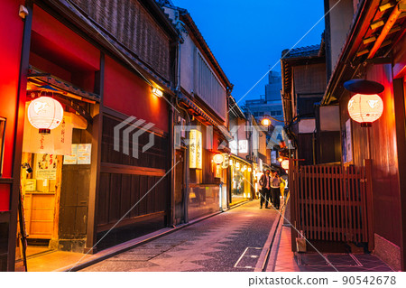 京都先鬥町傍晚夜景 京都先鬥町傍晚夜景 90542678