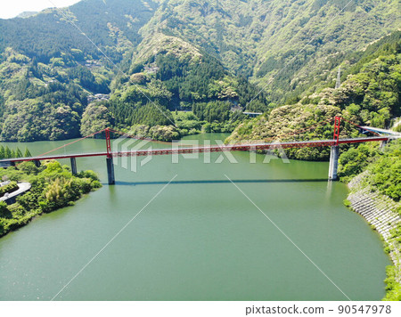 Scenery of Odo Dam Bridge, Niyodogawa Town, Kochi Prefecture 90547978
