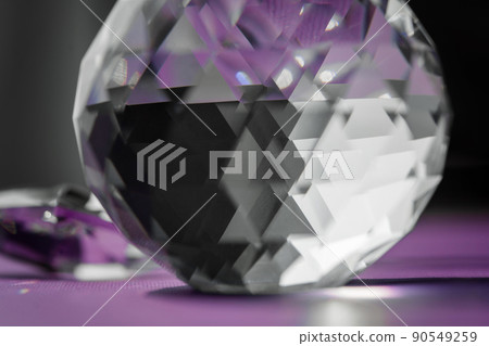 Crystal prism refracting light, magic crystals and pyramid, sphere and cube on purple background. Spiritual healing crystal practice. Feng Shui, good energy flow concept background.. 90549259