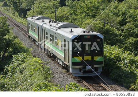 Hakodate Main Line ordinary train H100 DECMO Hokkaido Shinkansen parallel conventional line bus conversion abolished 90550858