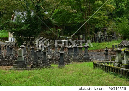 Hitoana Fujiko Ruins in Fujinomiya City, Shizuoka Prefecture Hitoana Fujiko Ruins in Fujinomiya City, Shizuoka Prefecture 90556856