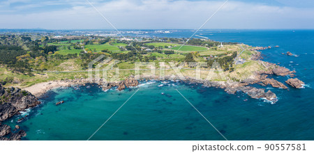 Aerial view "Aomori Prefecture" Hachinohe City, beautiful Tanesashi coastal scenery 90557581