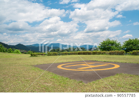 Mountain heliport 90557785