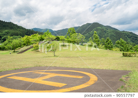 Mountain heliport 90557797
