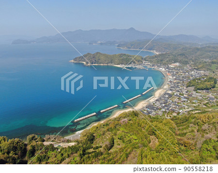 Aerial view of the beach in the Tononyu area from the Sunset Hill Observatory on Yashiro Island Aerial view of the beach in the Tononyu area from the Sunset Hill Observatory on Yashiro Island 90558218