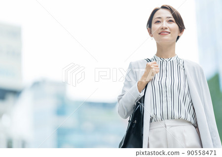 Business woman middle woman 90558471