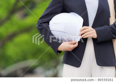 Women with helmet parts cut 90559161