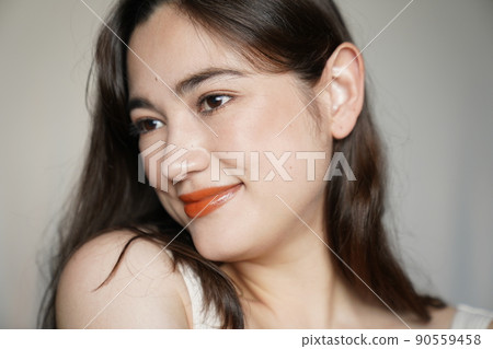 健康女性肖像 90559458