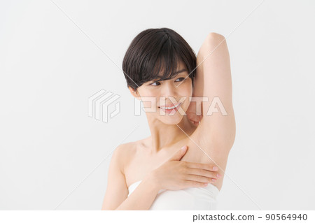 Beauty women in their 20s armpits Beauty women in their 20s armpits 90564940