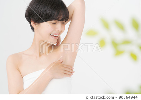 20多歲腋下的美女 90564944