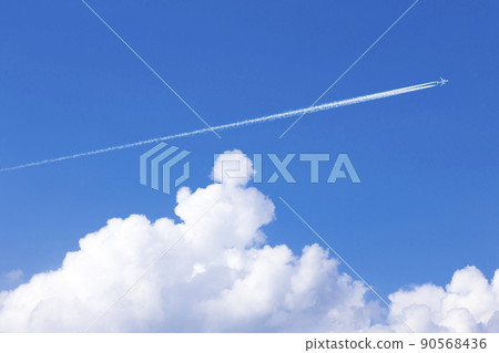 Airplane cloud in the blue sky 90568436