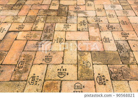 Refractory bricks paved Refractory bricks paved 90568821