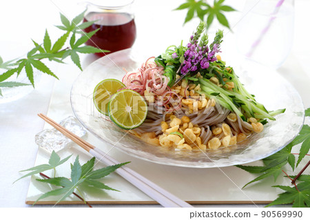 Chilled tanuki soba chilled tanuki soba 90569990