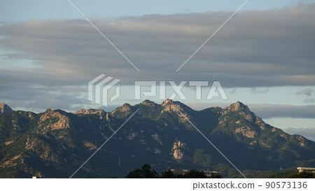 布漢山 布漢山 90573136