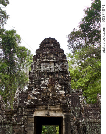 Architecture of ancient temple complex Angkor, Siem Reap 90574071