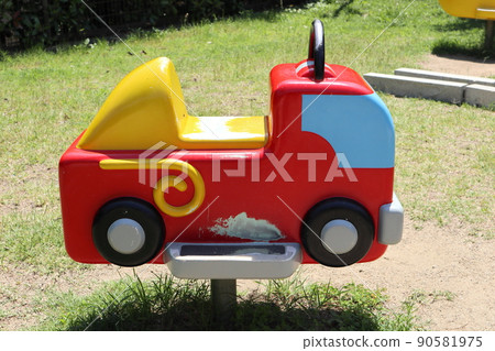日本公園玩具套裝，消防車鎖定玩具套裝，取自側面 90581975