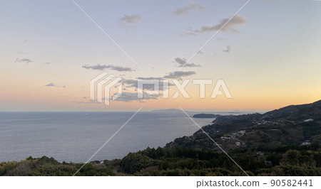 海和天空在黃昏 海和天空在黃昏 90582441