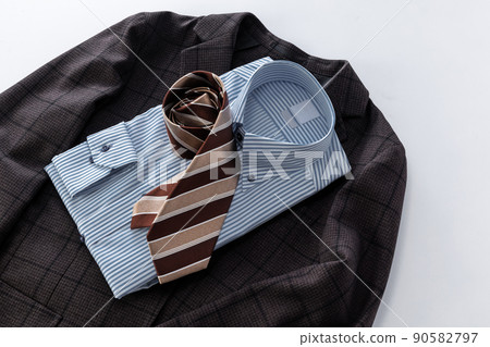 Clean striped shirt and brown suit 90582797