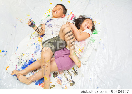 孩子們塗鴉遊戲 90584907