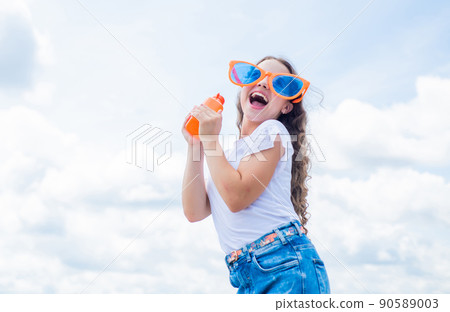 child have fun. happy childhood. time for lunch. girl child have fun. happy childhood. time for lunch. girl 90589003