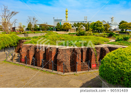 The remains of the former Customs Office next to the Red Brick Warehouse in Yokohama City, Kanagawa Prefecture The remains of the former Customs Office next to the Red Brick Warehouse in Yokohama City, Kanagawa Prefecture 90591489