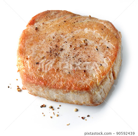 freshly roasted tuna steak 90592439