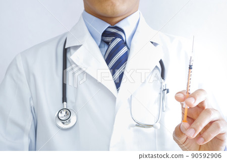 Doctor with syringe Doctor with syringe 90592906